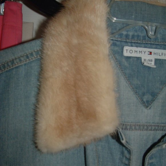 VINTAGE 90s TOMMY HILFIGER JEANS DENIM FADED DISTRESSED JACKET - Picture 7 of 10